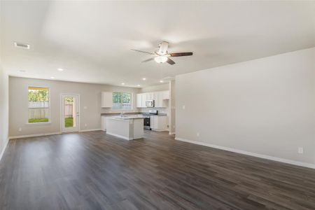 New construction Single-Family house 3815 Los Altos Boulevard, Sherman, TX 75090 - photo 31 31