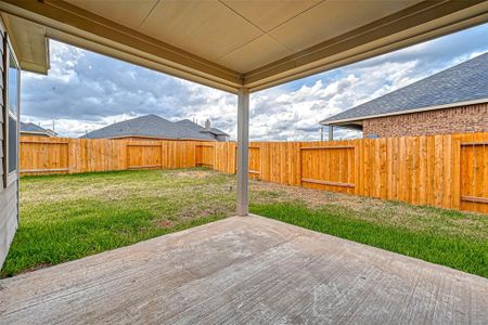 New construction Single-Family house 26199 Cooperstown Way, Splendora, TX 77372 2340- photo 31 31