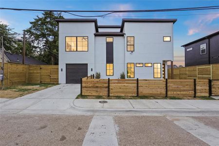 New construction Single-Family house 3414 Latimer Street, Dallas, TX 75215 - photo 0