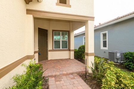 New construction Single-Family house 9155 Sw Michele Way, Port Saint Lucie, FL 34987 - photo 5 5