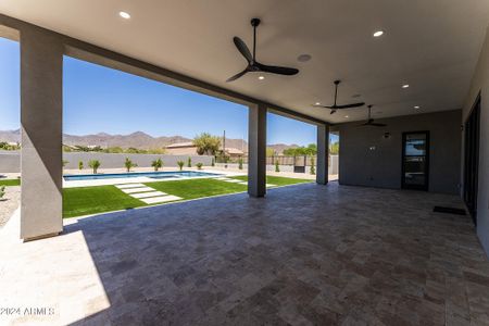 New construction Single-Family house 12560 E Cochise Drive, Scottsdale, AZ 85259 - photo 42 42