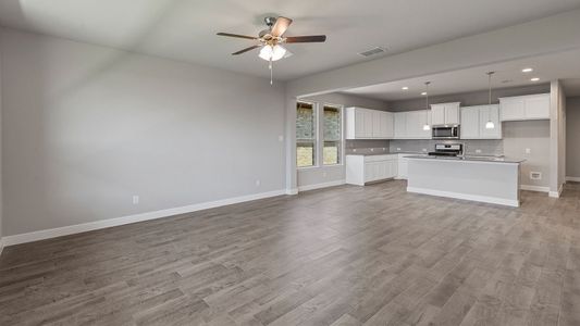 New construction Single-Family house 135 Tanager Drive, Rhome, TX 76078 HOBBS- photo 13 13