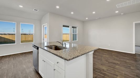 New construction Single-Family house 1064 Pronghorn Trail, Seguin, TX 78155 - photo 23 23