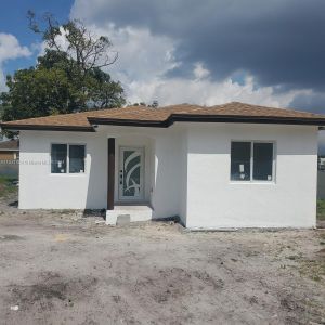 New construction Single-Family house 2715 Nw 170Nd St, Miami Gardens, FL 33056 - photo 0 0