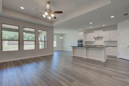 New construction Single-Family house 554 Singing Creek, Spring Branch, TX 78070 - photo 6 6
