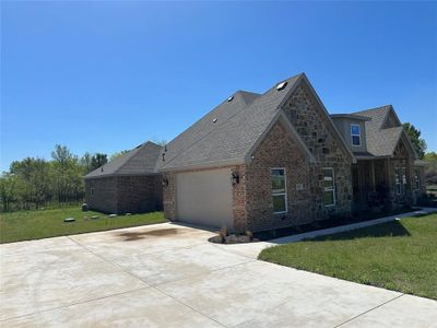 New construction Single-Family house 4243 Southern Oaks Drive, Royse City, TX 75189 - photo 1 1