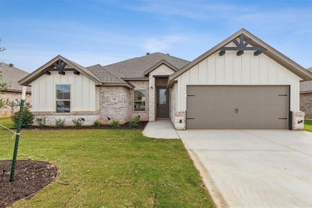 New construction Single-Family house 728 Jameson, Springtown, TX 76082 - photo 0 0