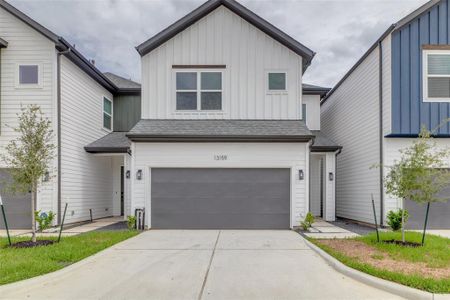 New construction Single-Family house 13154 Perennial Springs Dr, Houston, TX 77048 - photo 0