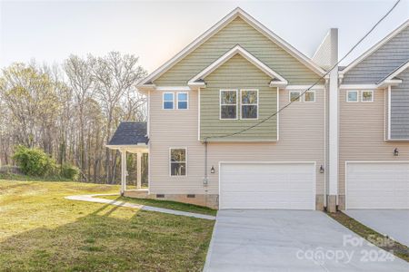 New construction Condo/Apt house 212 Pawley Drive, Charlotte, NC 28214 - photo 0