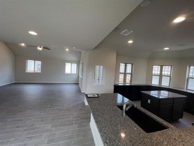 New construction Single-Family house 205 James Caird Dr, Kyle, TX 78640 - photo 10 10