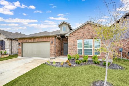 New construction Single-Family house 15820 Bronte Lane, Fort Worth, TX 76247 - photo 0