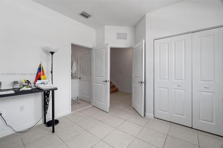 New construction Townhouse house 11806 Sw 246Th Ln, Miami, FL 33032 - photo 8 8