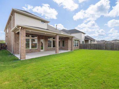 New construction Single-Family house 28911 Ember Crest Lane, Fulshear, TX 77441 - photo 40 40