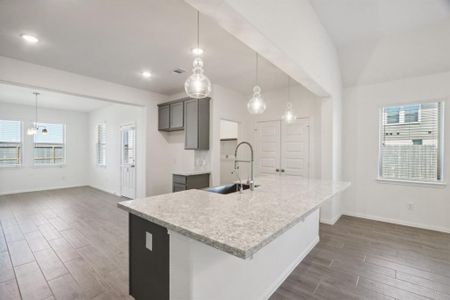 New construction Single-Family house 7410 Oakmont Avenue, Mont Belvieu, TX 77523 - photo 9 9