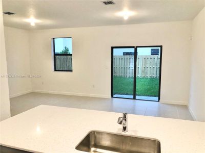New construction Townhouse house 28569 Sw 134Th Ct, Unit -, Homestead, FL 33033 - photo 11 11
