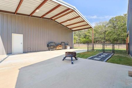 New construction Single-Family house 1371 County Road 286, Collinsville, TX 76233 - photo 32 32