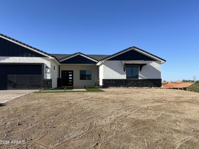 New construction Single-Family house 4237 E 4Th Avenue, Apache Junction, AZ 85119 - photo 4 4