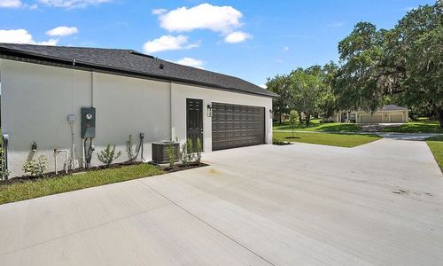 New construction Single-Family house 1226 Shorecrest Circle, Clermont, FL 34711 - photo 3 3