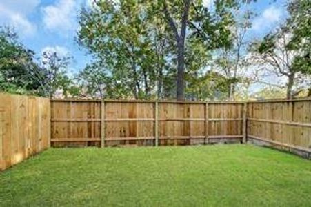 New construction Single-Family house 4531 Stassen Street, Houston, TX 77051 - photo 17 17
