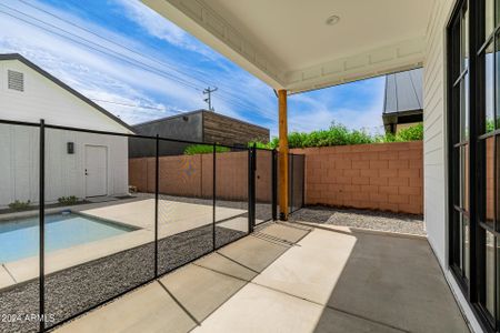 New construction Single-Family house 1441 E Hoover Avenue, Phoenix, AZ 85006 - photo 34 34