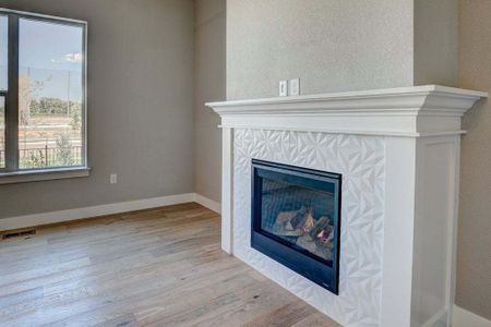 New construction Townhouse house 255 High Point Drive, Longmont, CO 80504 - photo 10 10