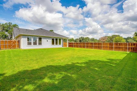 New construction Single-Family house 125 Paxton Circle, Arlington, TX 76013 Canton - photo 39 39