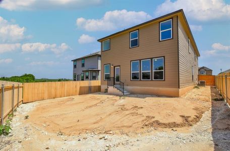 New construction Single-Family house 921 Yellow Ribbon Trail, Jarrell, TX 76537 Plan 2458- photo 29 29
