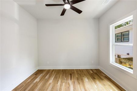 New construction Single-Family house 325 Betsy Avenue Sw, Atlanta, GA 30310 - photo 37 37