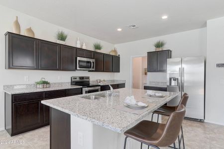 New construction Single-Family house 5270 E Umber Road, San Tan Valley, AZ 85143 - photo 8 8