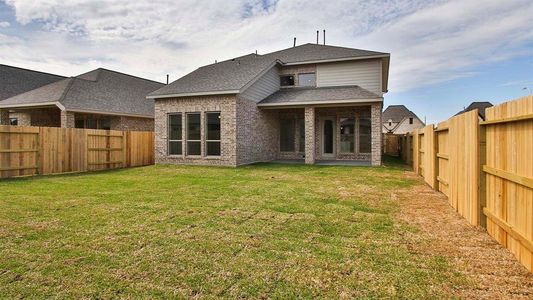 New construction Single-Family house 8818 Harbor Pines Drive, Cypress, TX 77433 Design 2442W- photo 8 8