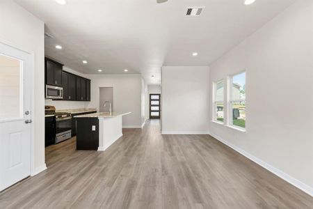 New construction Single-Family house 11868 East Gate Villas Drive, Willis, TX 77318  Carmel- photo 6 6
