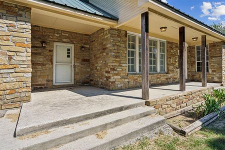 New construction Single-Family house 531 Beene Creek Trail, Springtown, TX 76082 - photo 0 0