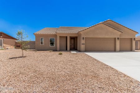 New construction Single-Family house 14357 S Tampico Road, Arizona City, AZ 85123 - photo 0