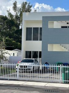 New construction Condo/Apt house 3150 Nw 58Th St, Unit A, Miami, FL 33142 - photo 1 1