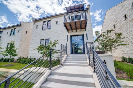 New construction Townhouse house 401 Oak Park Dr, Boerne, TX 78006 - photo 24 24