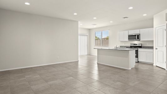 New construction Single-Family house 1167 W. Chimes Tower Drive, Casa Grande, AZ 85122 - photo 7 7