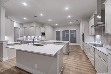 New construction Single-Family house 528 Cotorra Springs, Cibolo, TX 78108 Kaylee 77'- photo 12 12