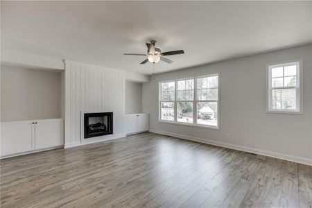 New construction Townhouse house 1302 Ainsworth Alley, Unit Lot 62, Sugar Hill, GA 30518 - photo 19 19