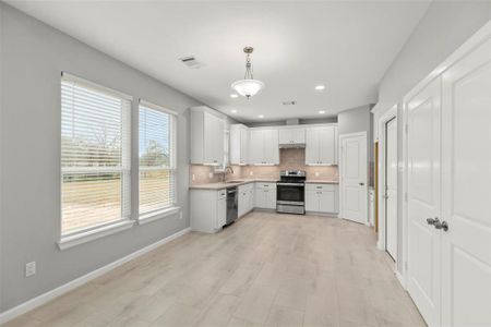 New construction Single-Family house 20804 Opal Street, Prairie View, TX 77446 - photo 5 5