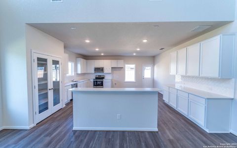 New construction Single-Family house 11603 Cowper Horn, San Antonio, TX 78245 Concho- photo 5 5