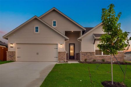 New construction Single-Family house 1412 Whitetail Lane, Azle, TX 76020 Bailey- photo 2 2