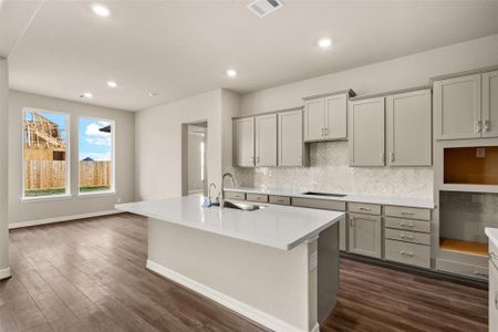 New construction Single-Family house 2437 Seaglass Terrace, Katy, TX 77493 Hathaway Homeplan- photo 7 7