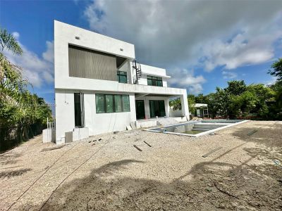 New construction Single-Family house 12490 Keystone Island Dr, North Miami, FL 33181 - photo 32 32
