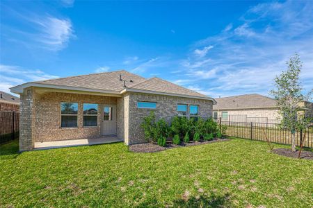 New construction Single-Family house 2206 Eagle Nook Drive, Texas City, TX 77568 - photo 37 37