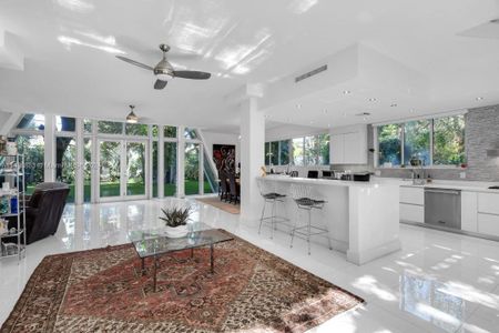 New construction Single-Family house 3861 Kumquat Avenue, Miami, FL 33133 - photo 39 39