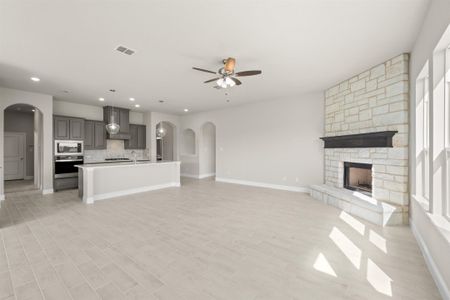 New construction Single-Family house 520 Riverbank Court, Granbury, TX 76049 Concept 2622- photo 22 22