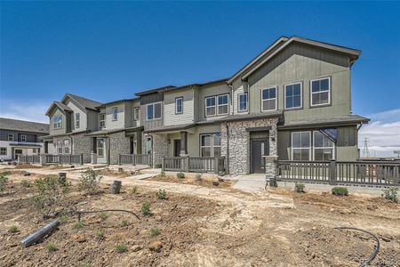 New construction Townhouse house 2014 S Gold Bug Way, Aurora, CO 80018 302- photo 16 16