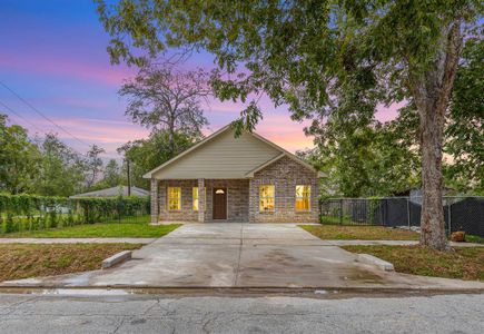 New construction Single-Family house 8717 Peachtree Street, Houston, TX 77016 - photo 21 21