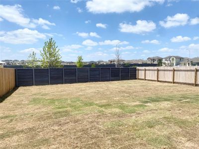 New construction Single-Family house 20813 Schuster St, Manor, TX 78653 Premier Series - Juniper- photo 13 13