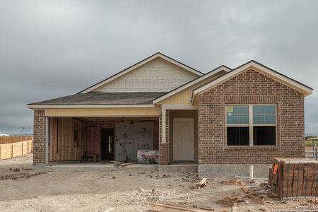 New construction Single-Family house 15427 Jake Crossing, San Antonio, TX 78245 Eastland- photo 7 7